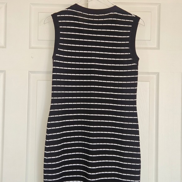 Commense Striped Metal Button Long Sweater Dress Size Small NEW Clean Girl Prep - Picture 9 of 10